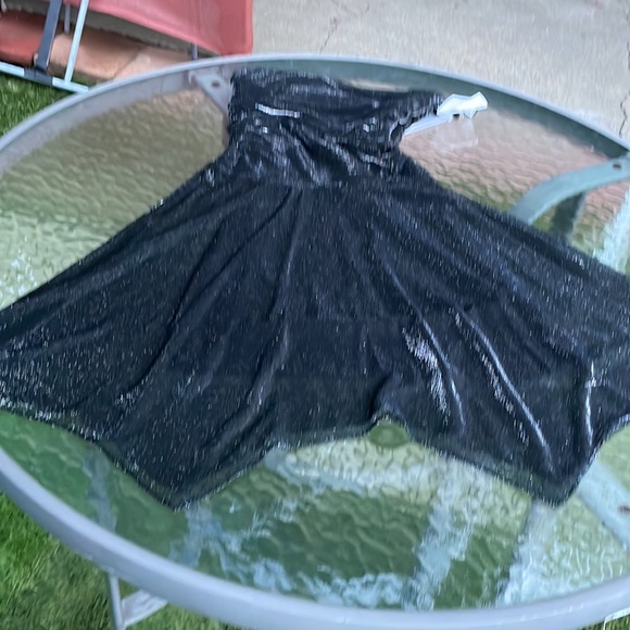 Black metallic asymmetric dress - Picture 5 of 7